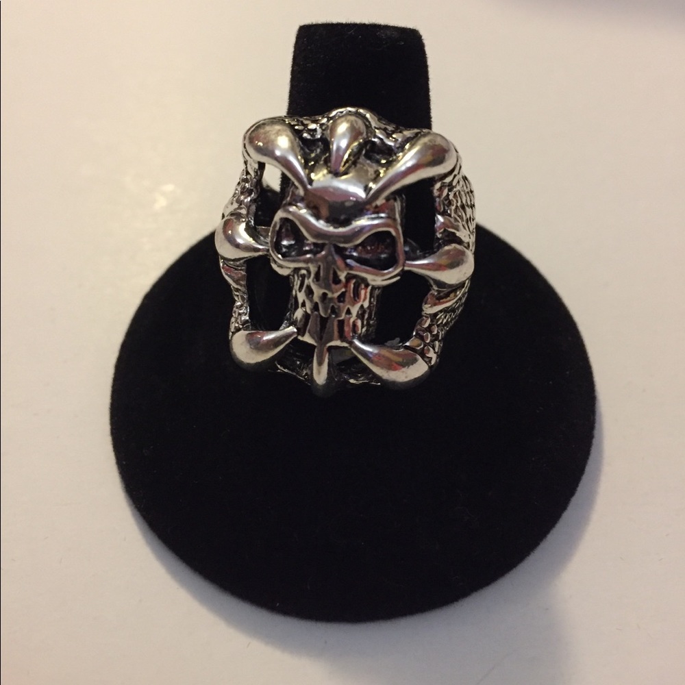 Rings - Picture 6 of 8